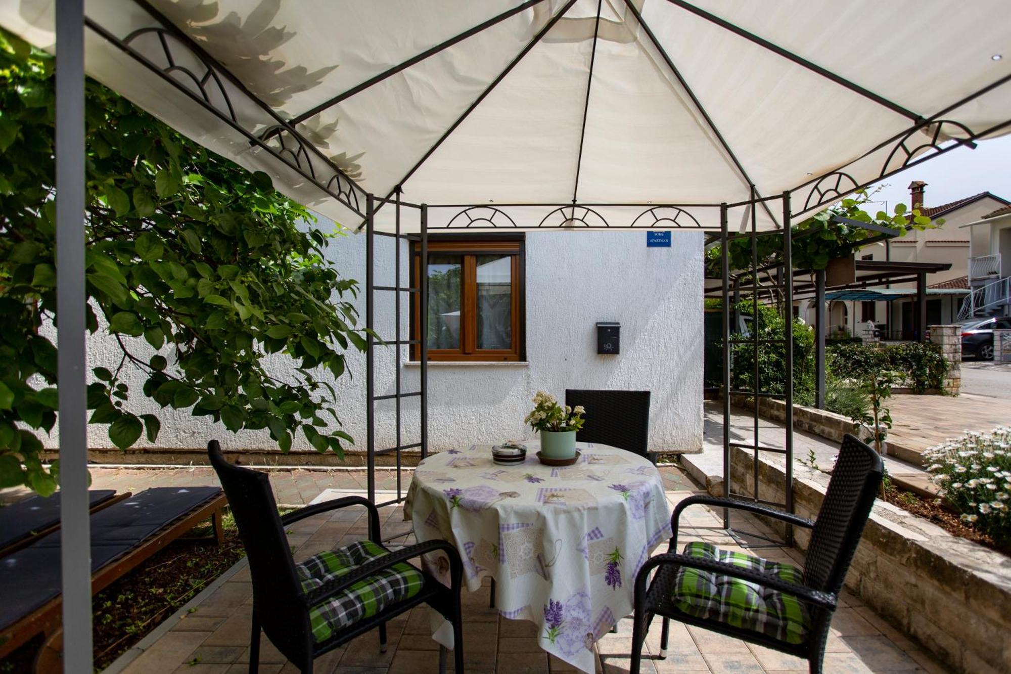 Apartments Ina & Ika Rovinj Exterior foto